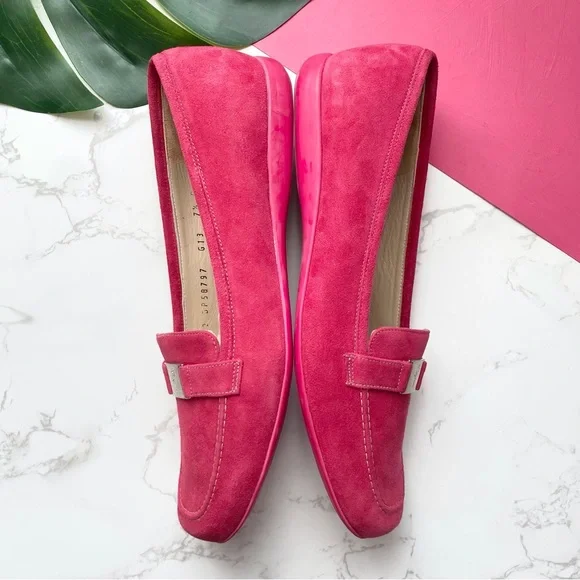 Salvatore Ferragamo Hot Fuchsia Pink Suede Loafer Flats